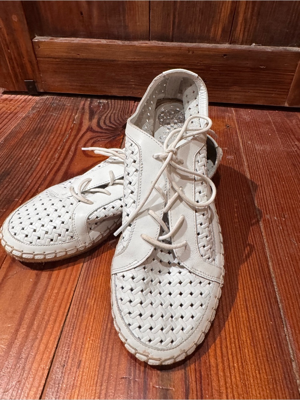 Vince Camuto Women’s White Woven Leather Lace-Up Espidrille